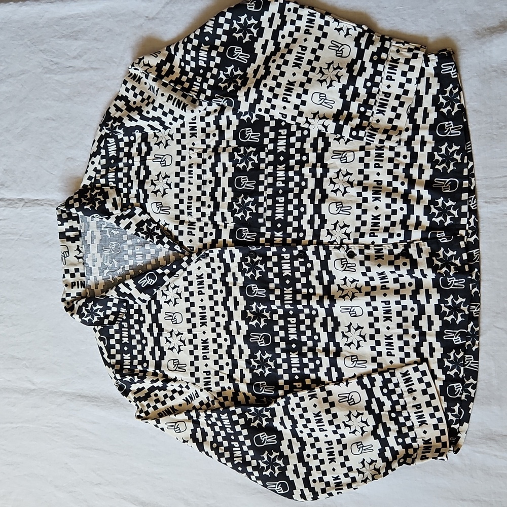 Pink Victoria's Secret Black and White Long Sleeves Pijamas Shirt Size Medium - Picture 7 of 13